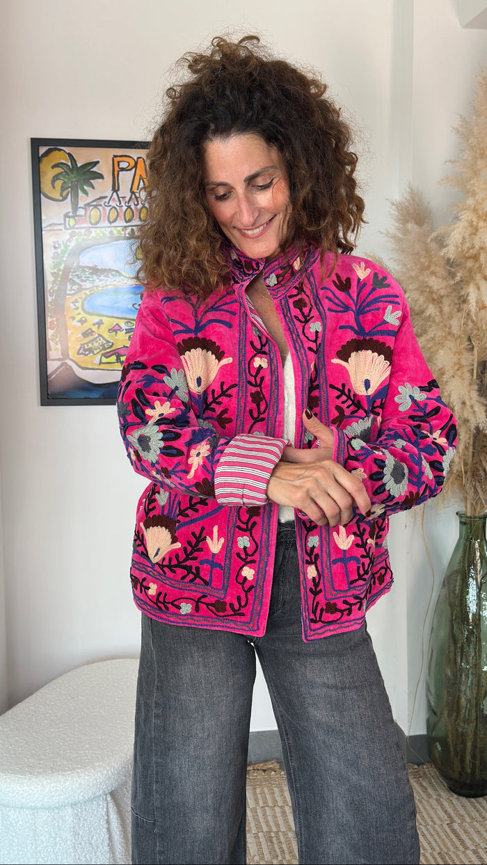 Veste brodée